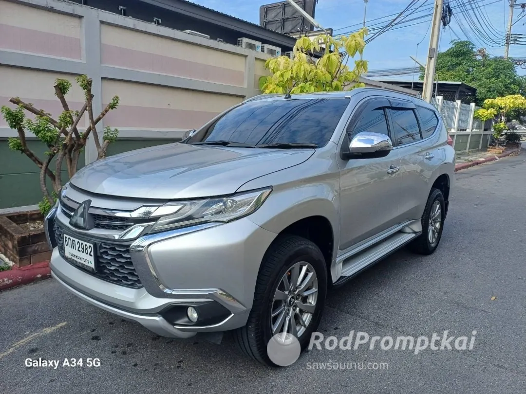 2016-mitsubishi-pajero-sport-24-gt-premium-4wd-bangkok-07696914