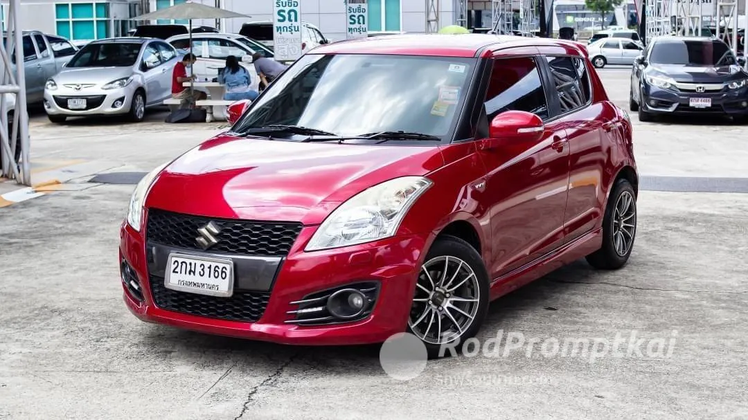 2013-suzuki-swift-12-glx-bangkok-10221157