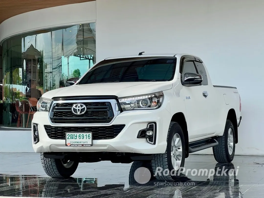 2019-toyota-hilux-revo-24-e-plus-prerunner-smart-cab-bangkok-0-01189707