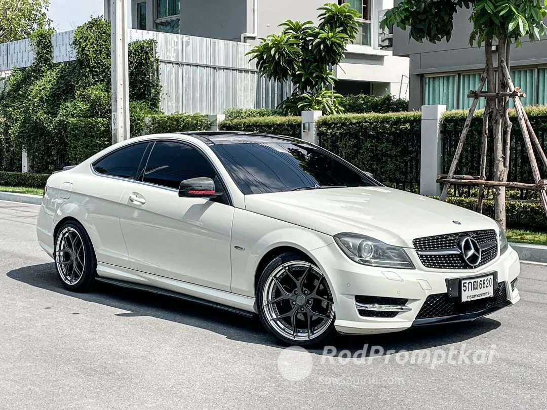 2012-mercedez-benz-c-class-c180-16-amg-bangkok-benz-c180-coupe-w204-2012-27744242