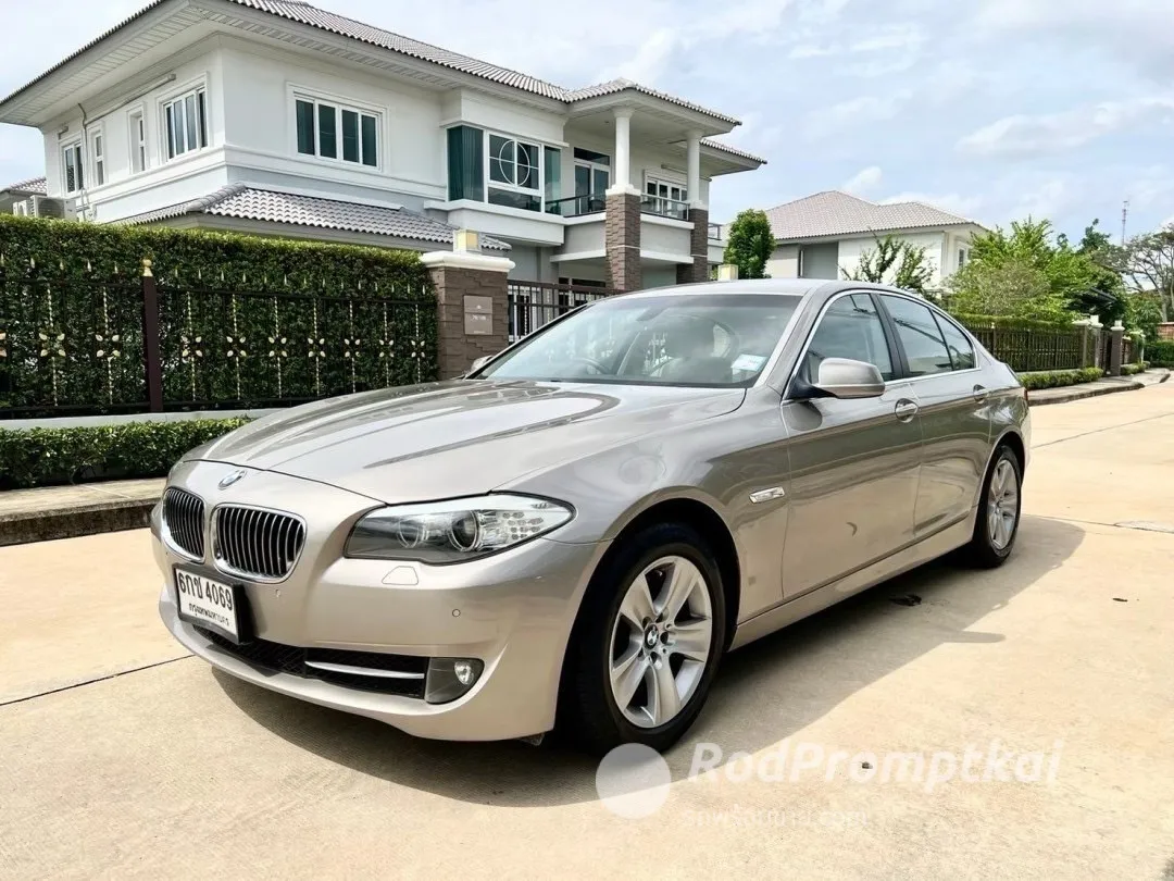 2012-bmw-series-5-523i-highline-bangkok-82272169