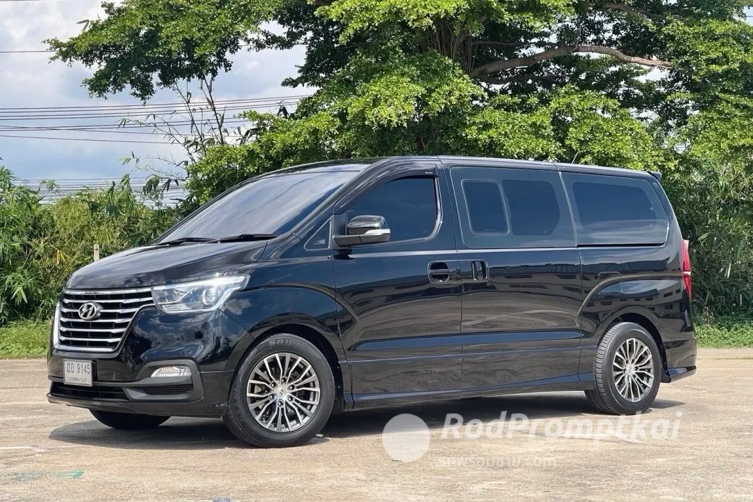 2017-hyundai-h-1-25-elite-plus-bangkok-hyundai-h1-25-elite-plus-05851733