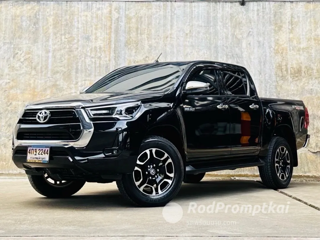 2022-toyota-hilux-revo-24-mid-prerunner-double-cab-bangkok-47692902