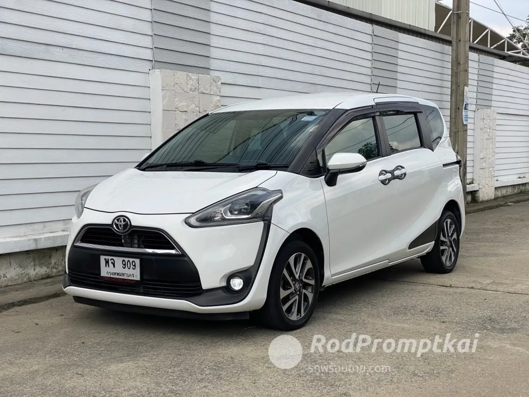 2017-toyota-sienta-15-v-bangkok-46332966