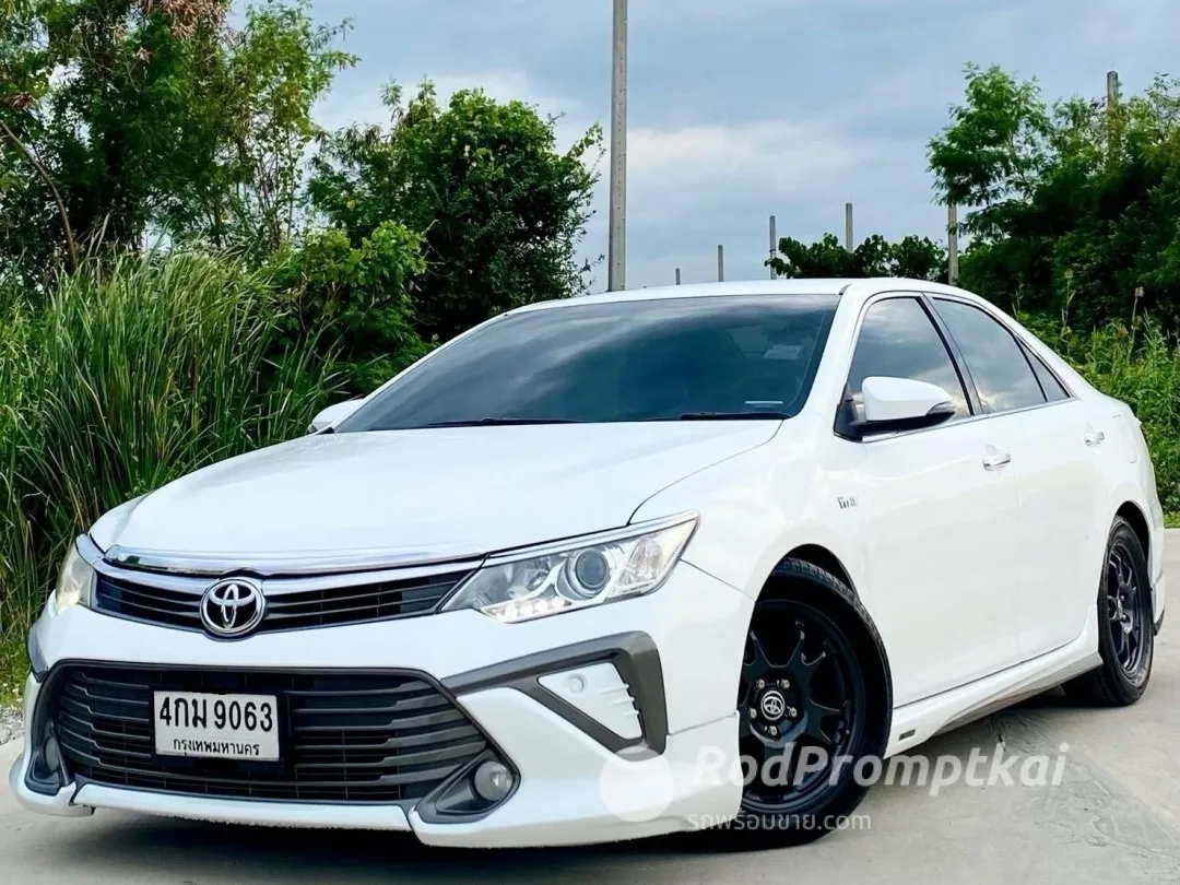 2015-toyota-camry-20-g-extremo-bangkok-81470250