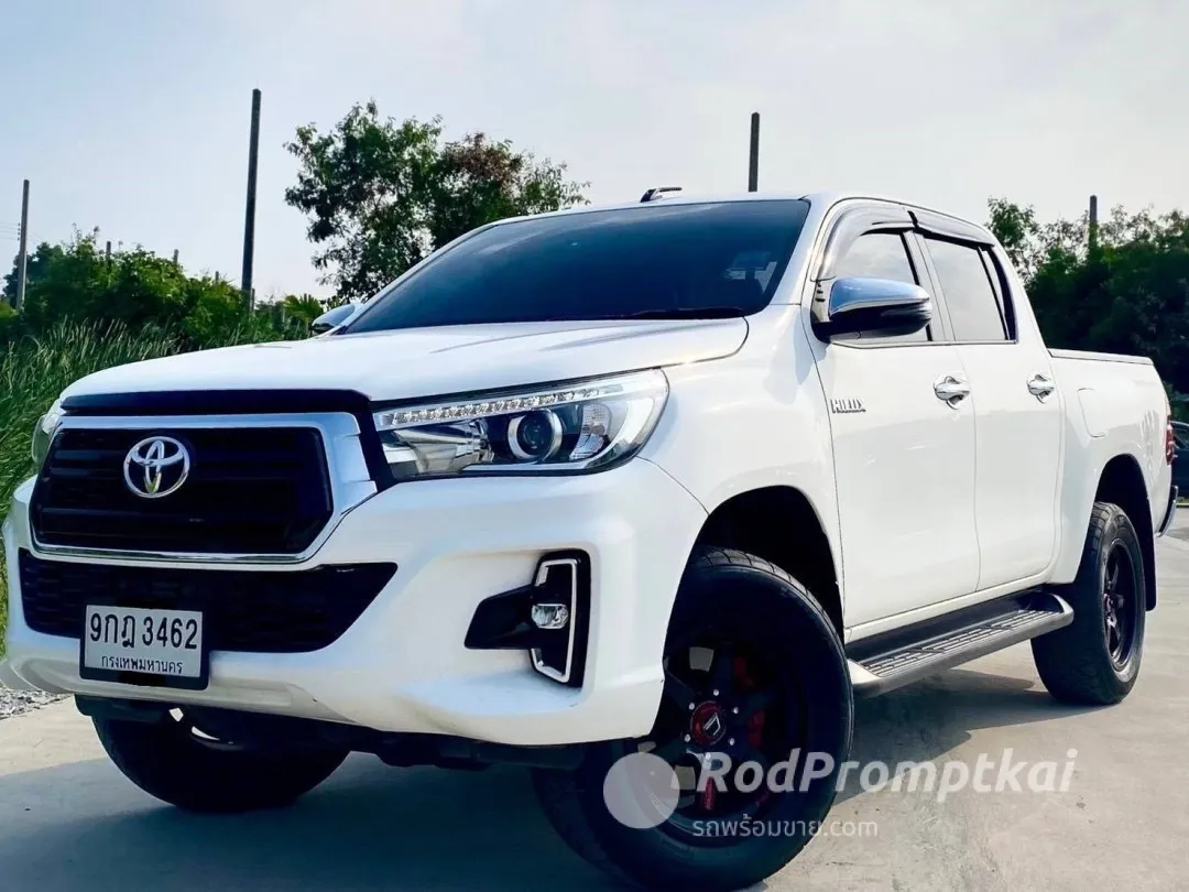 2019-toyota-hilux-revo-24-e-double-cab-bangkok-81633300