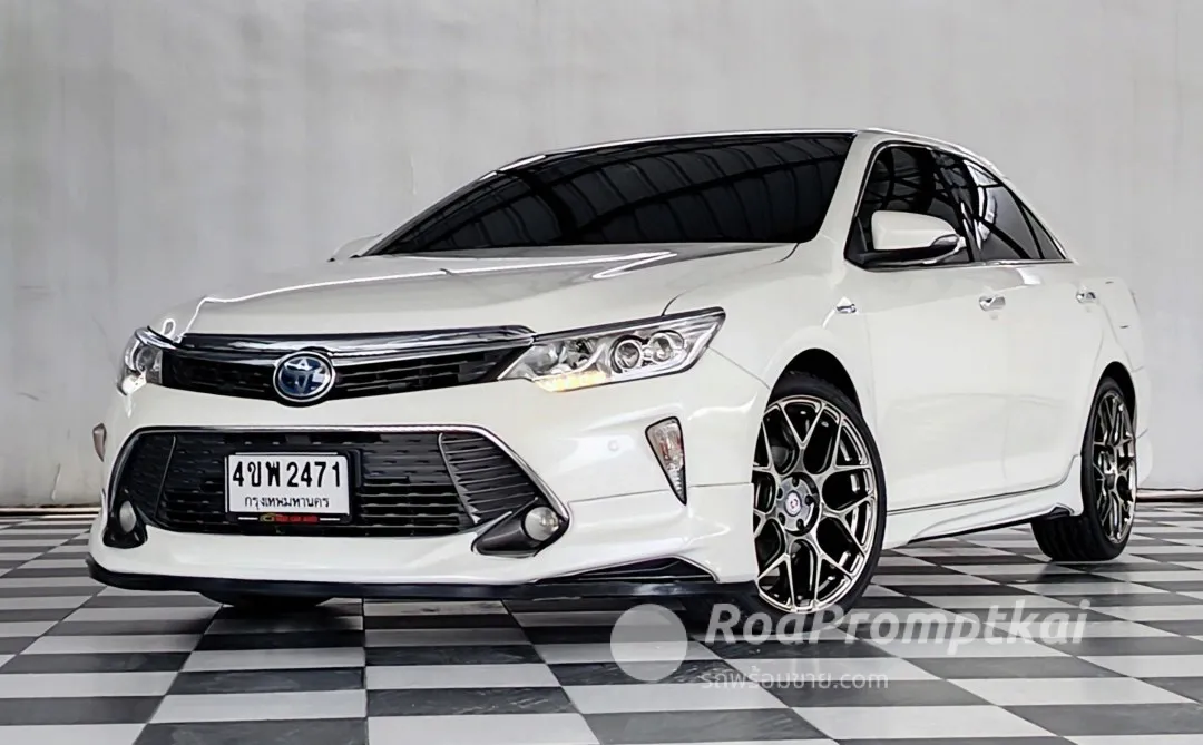 2016-toyota-camry-25-hybrid-navi-bangkok-66784868