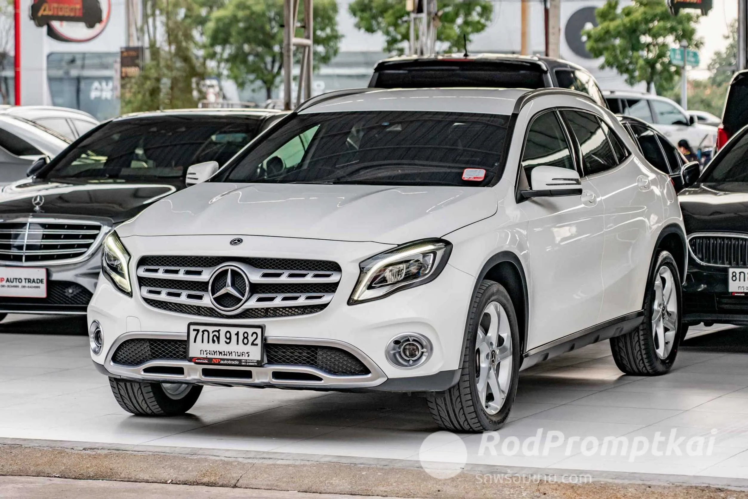 2018-mercedez-benz-gla-class-200-16-urban-bangkok-benz-gla200-urban-facelift-2018-53283871