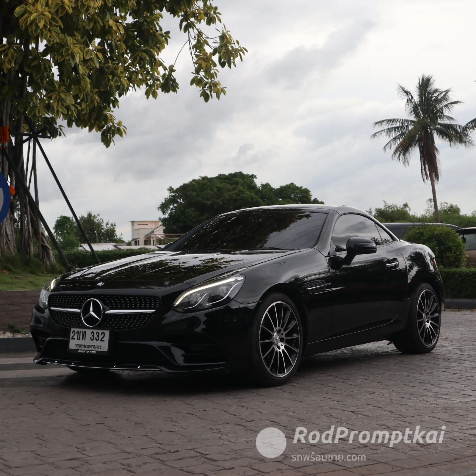 2016-mercedez-benz-slc-class-slc300-20-amg-dynamic-bangkok-amg-package-44115629