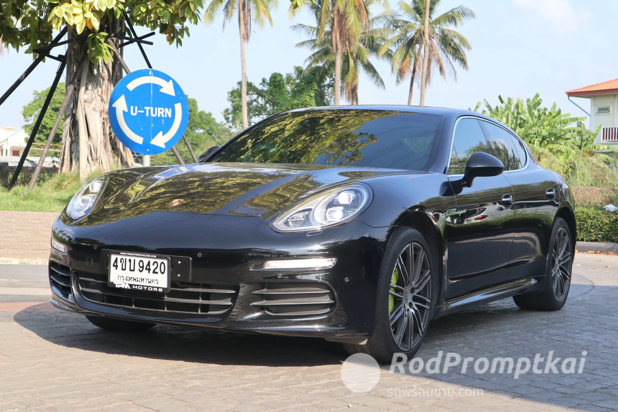 2016-porsche-panamera-30-s-e-hybrid-bangkok-23766747