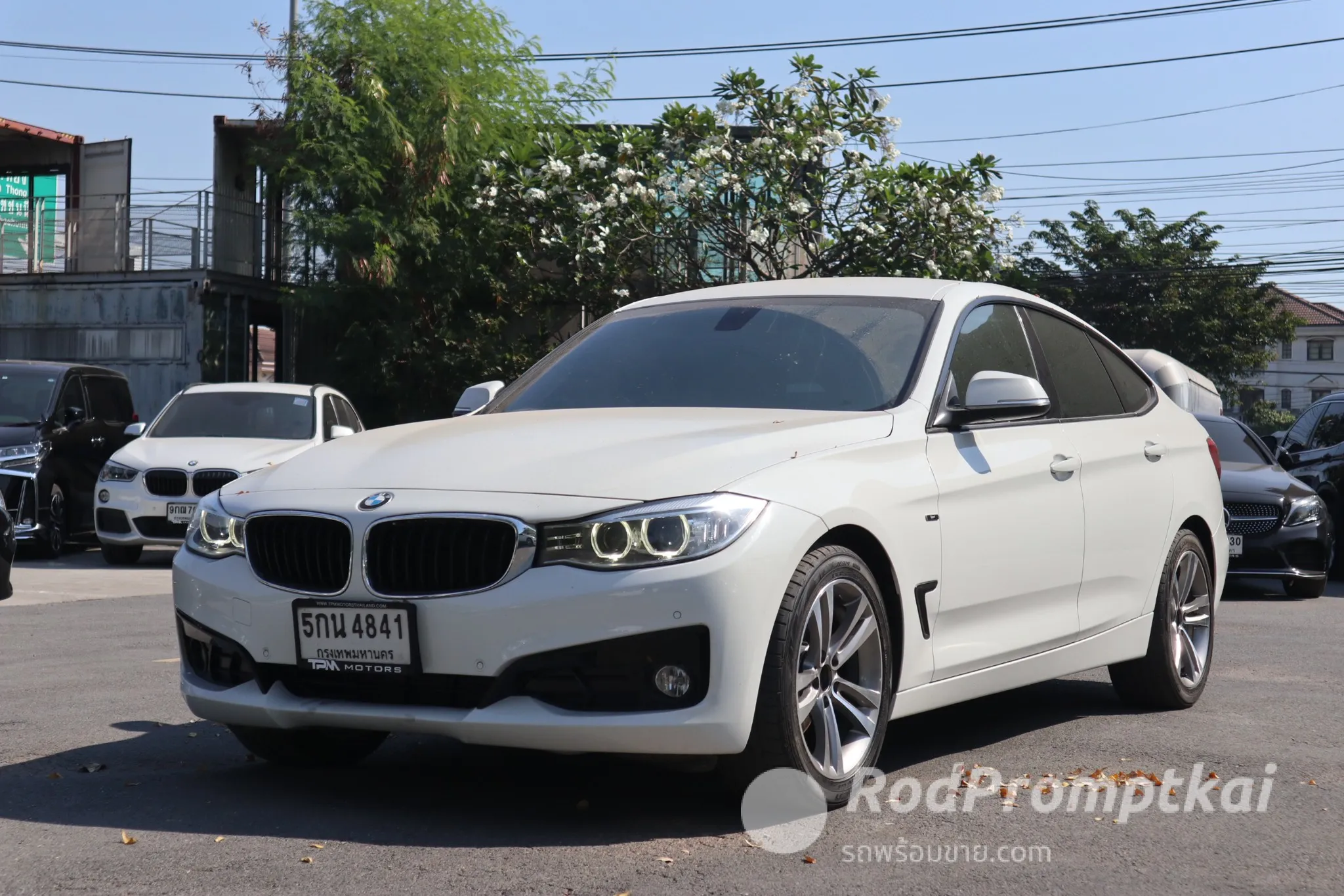 2014-bmw-series-3-320d-gran-tourismo-sport-bangkok-65823205