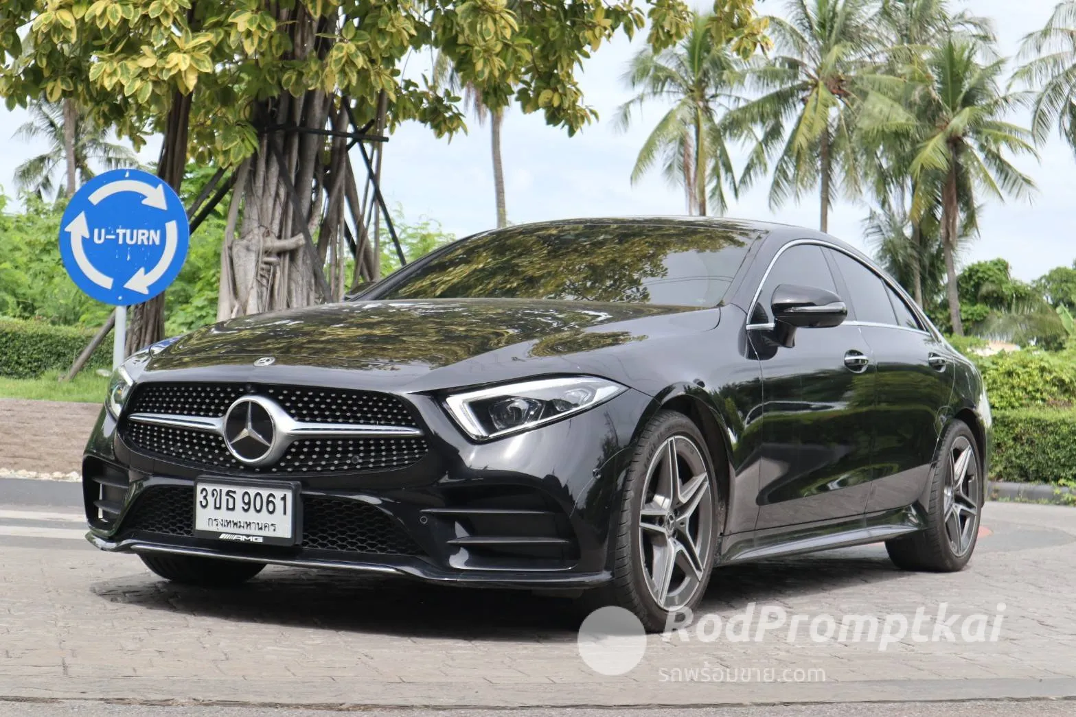 2019-mercedez-benz-cls-class-300d-amg-premium-bangkok-09956331