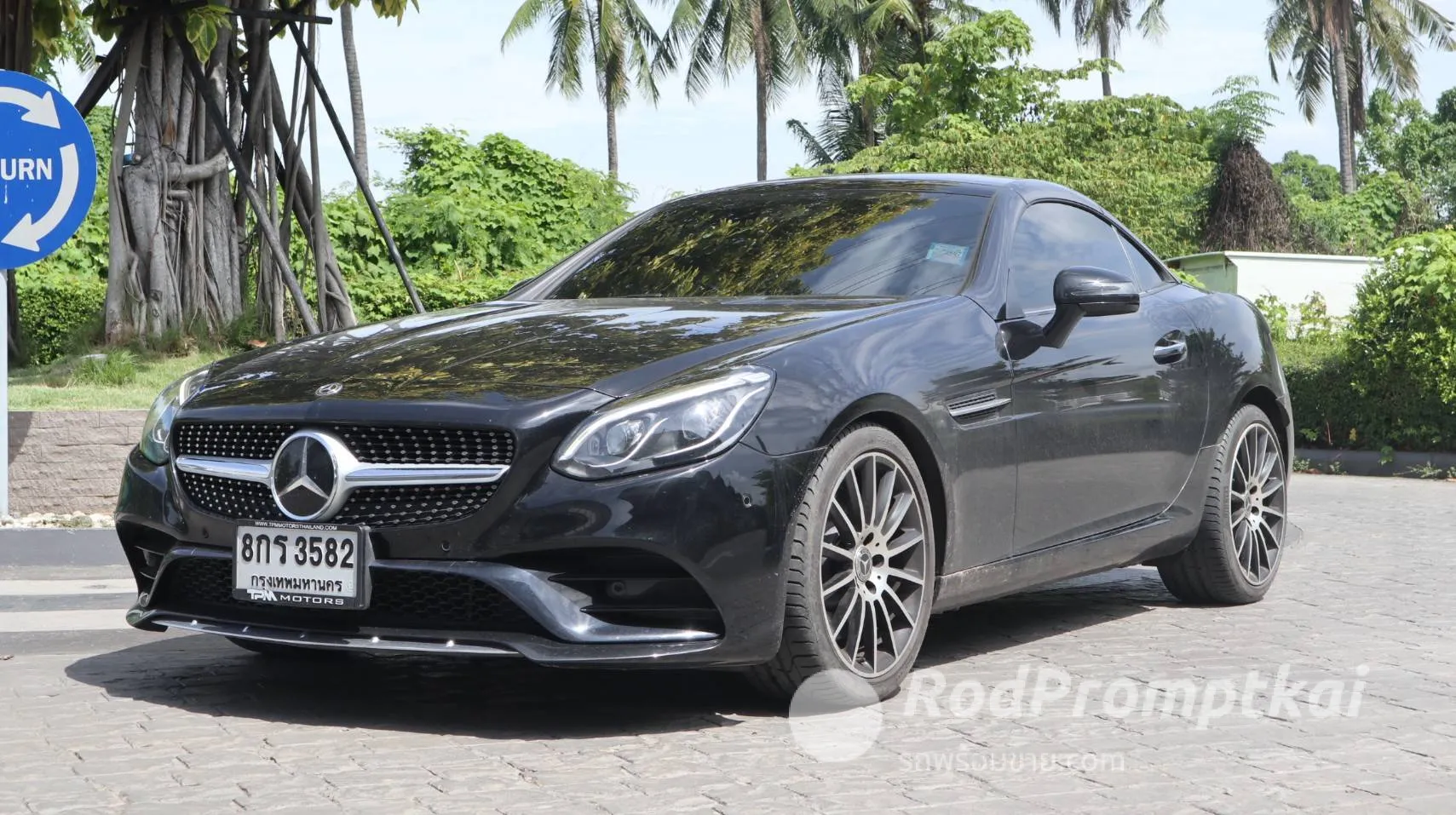 2016-mercedez-benz-slc-class-slc300-20-amg-dynamic-bangkok-45535233