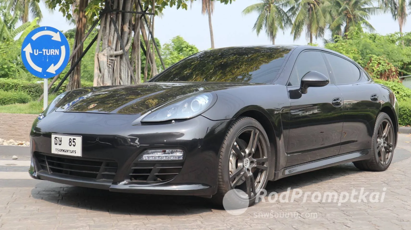 2012-porsche-panamera-30-s-e-hybrid-bangkok-26803839