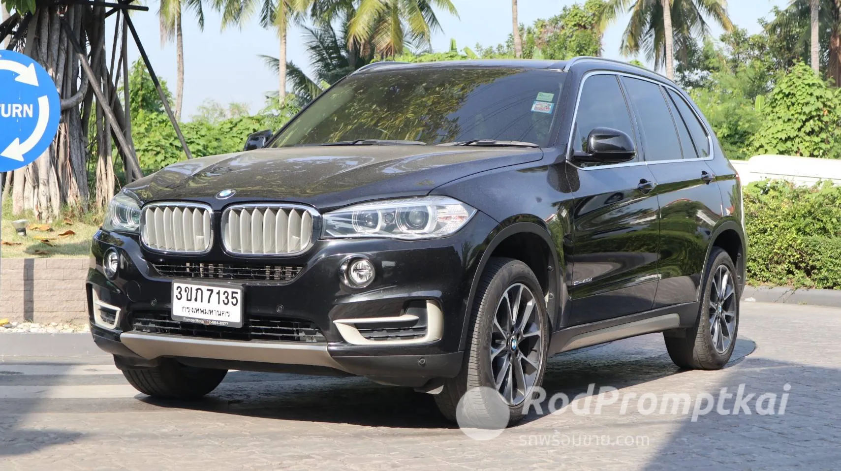 2015-bmw-x5-20-sdrive25d-pure-experience-bangkok-02128277