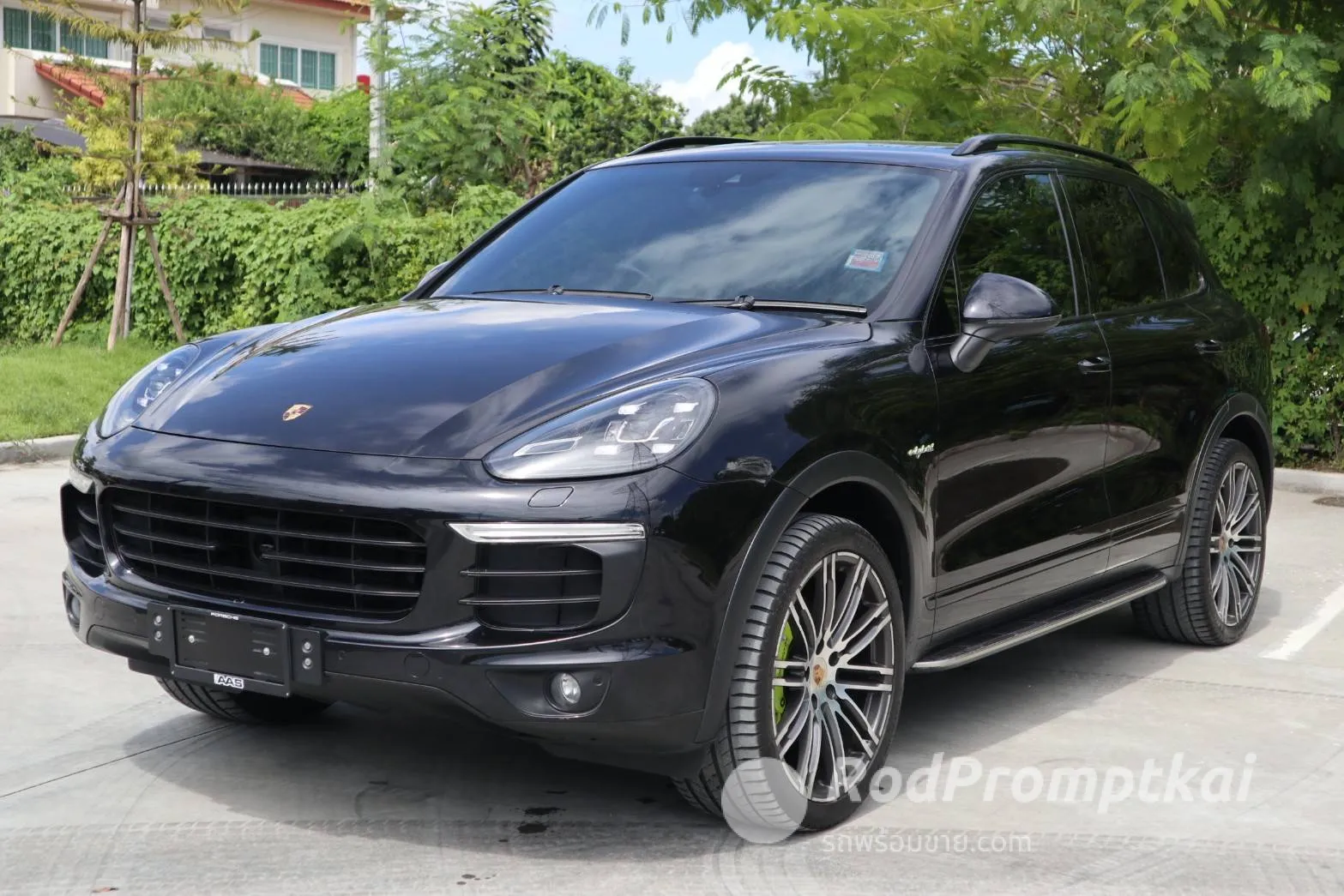 2015-porsche-cayenne-30-s-e-hybrid-4wd-bangkok-91274414