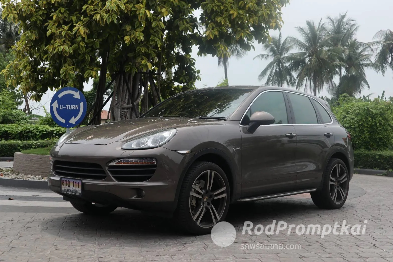 2011-porsche-cayenne-30-s-hybrid-bangkok-33848342