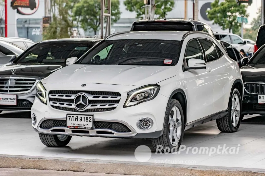 2018-mercedez-benz-gla-class-200-16-urban-bangkok-47297357