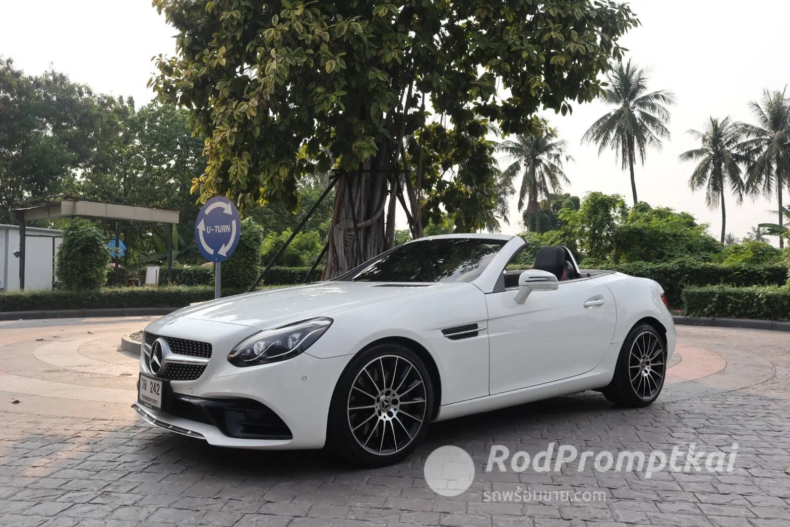 2016-mercedez-benz-slc-class-slc300-20-amg-dynamic-bangkok-51210953