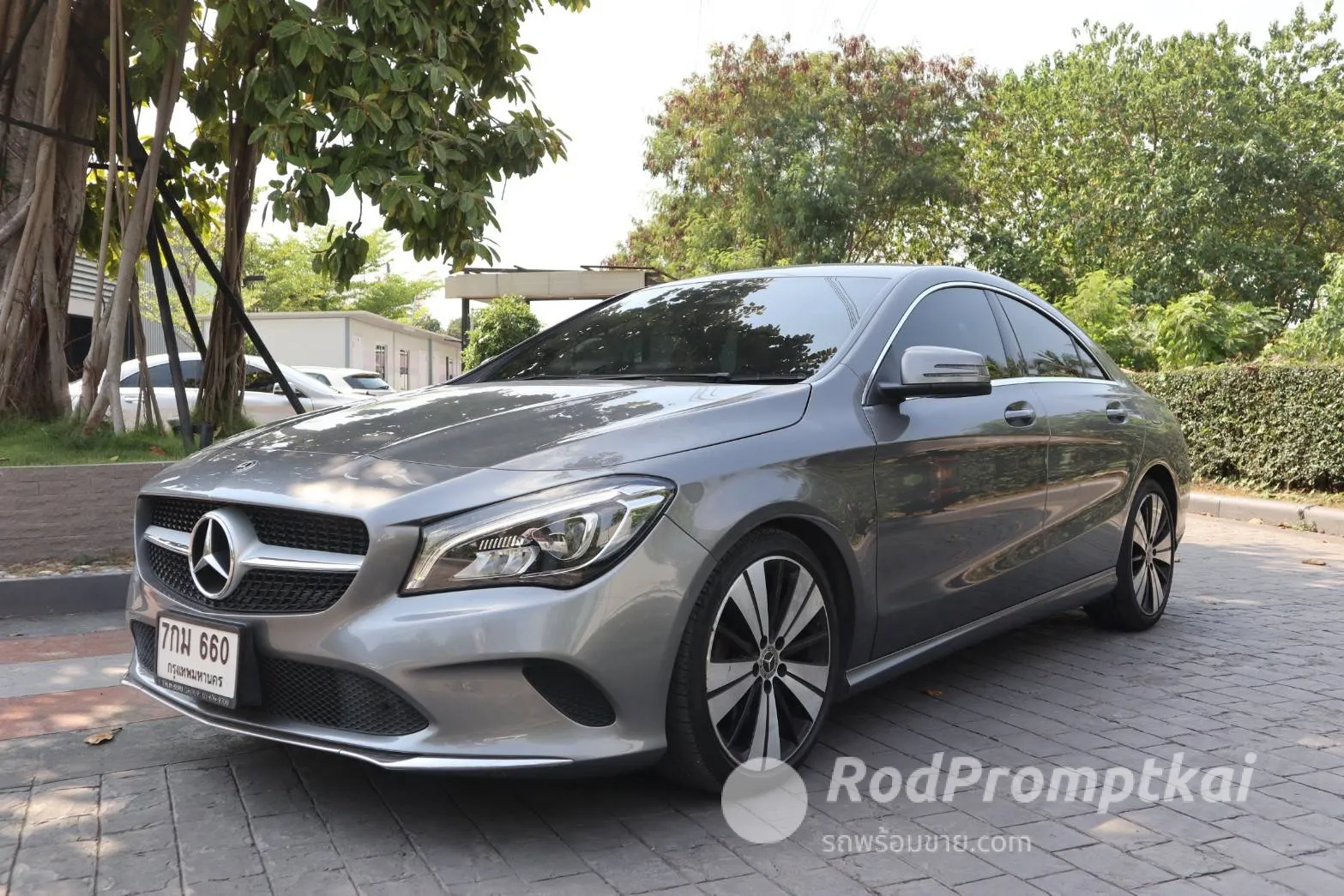 2016-mercedez-benz-cla-class-200-16-urban-bangkok-89957687