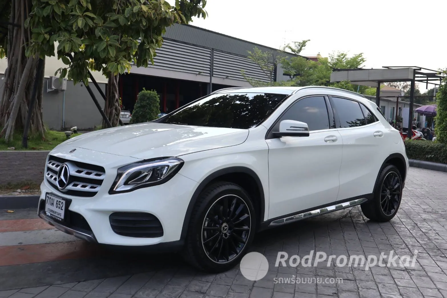 2018-mercedez-benz-gla-class-250-20-amg-dynamic-bangkok-91862295