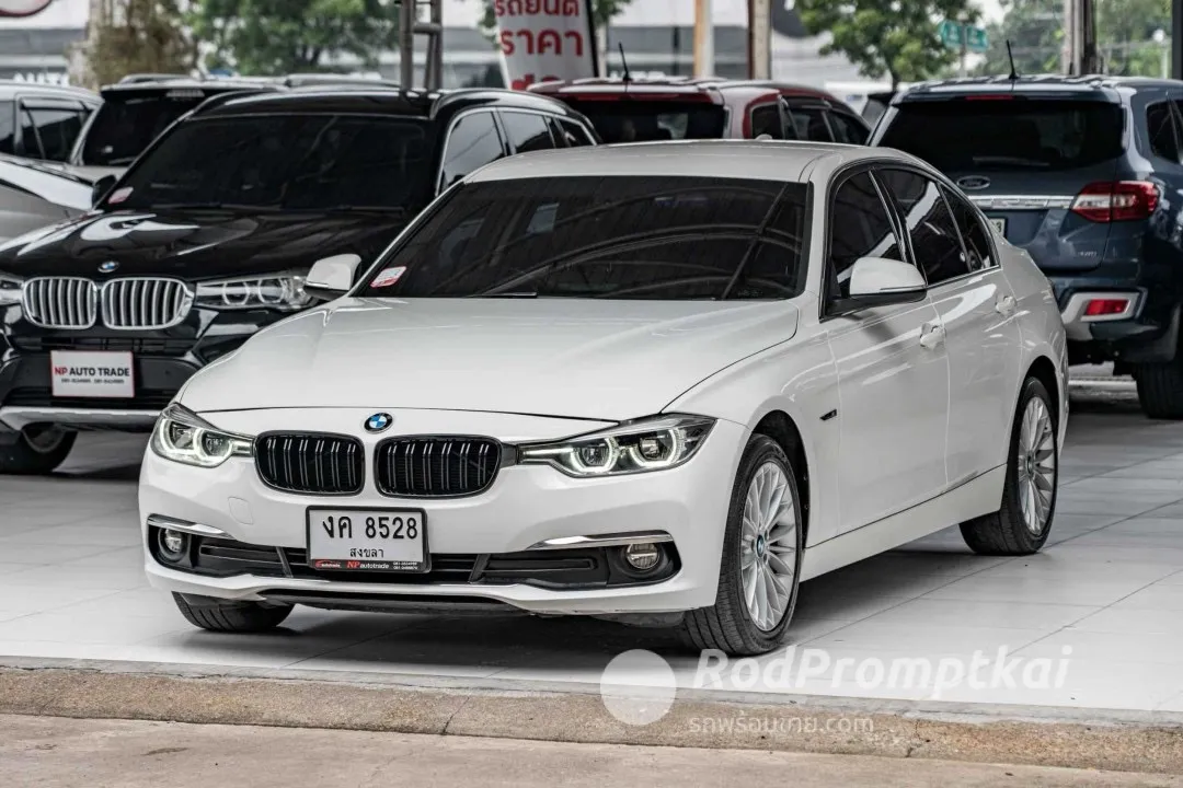 2017-bmw-series-3-320d-sport-bangkok-95528856