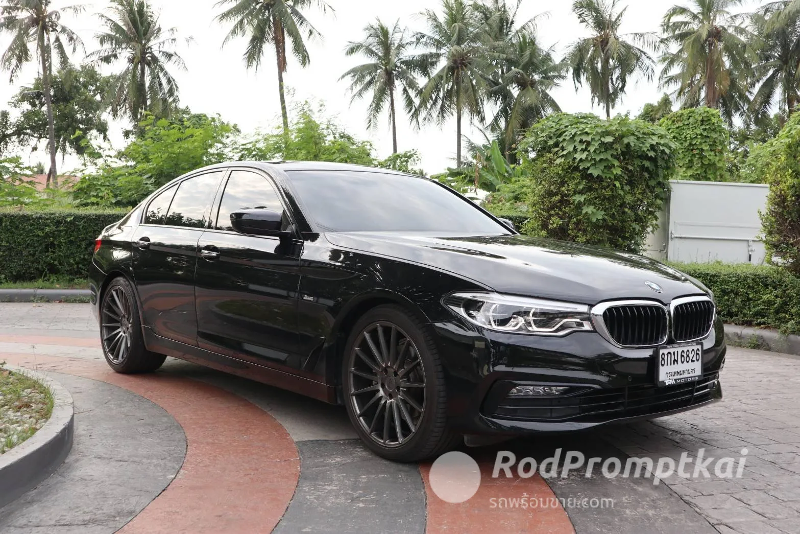 2018-bmw-series-5-520d-sport-bangkok-05473152