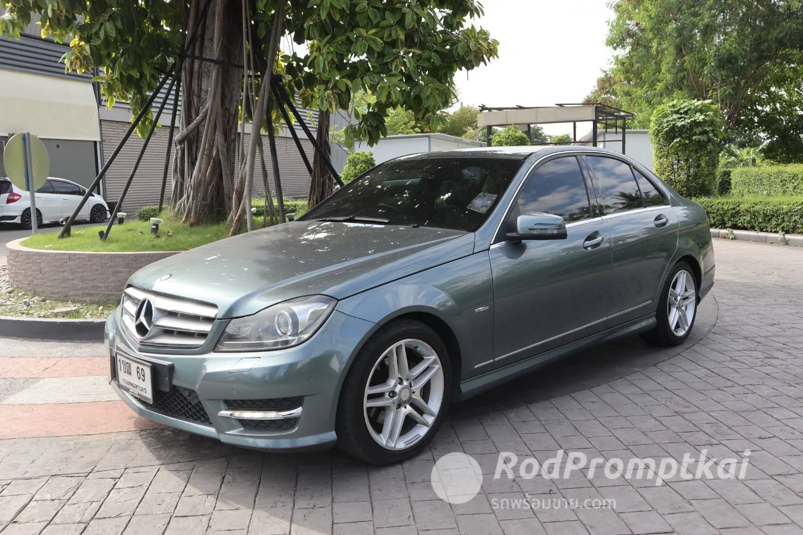 2012-mercedez-benz-c-class-c180-18-amg-bangkok-10467930