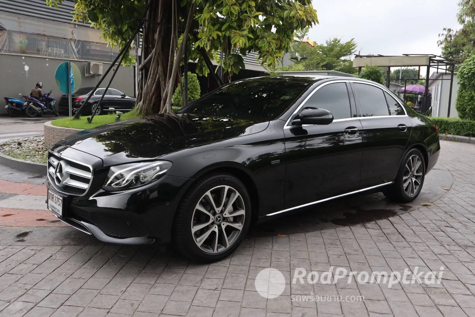 2018-mercedez-benz-e-class-e350e-20-amg-dynamic-bangkok-56624647