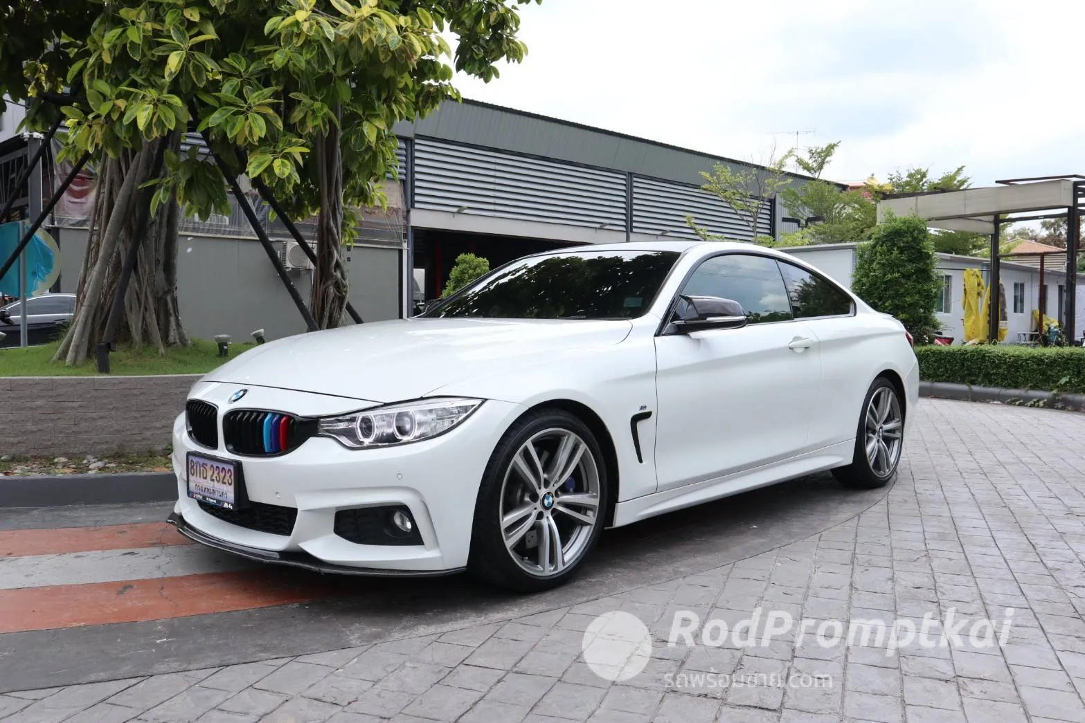 2015-bmw-series-4-430i-m-sport-bangkok-57023251