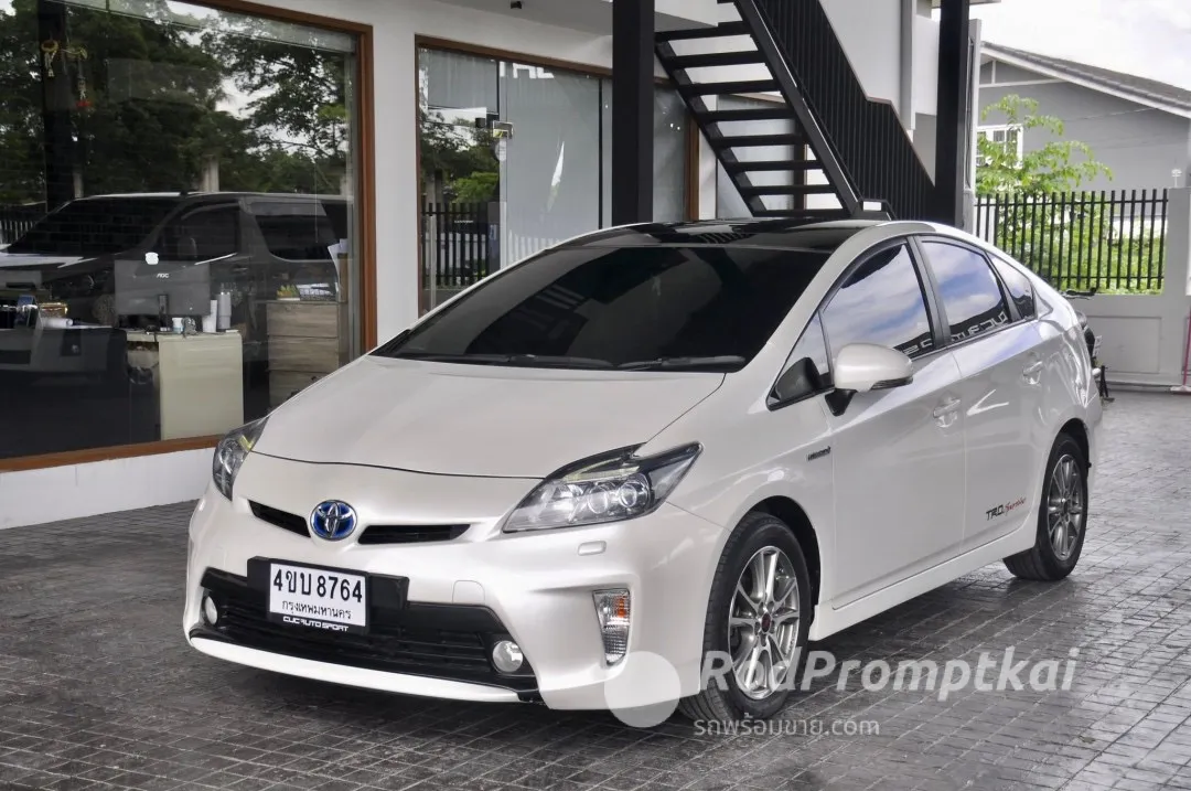 2012-toyota-prius-18-trd-sportivo-bangkok-58751142