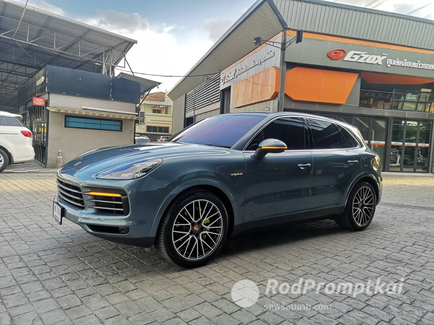 2019-porsche-cayenne-30-e-hybrid-4wd-bangkok-62906766