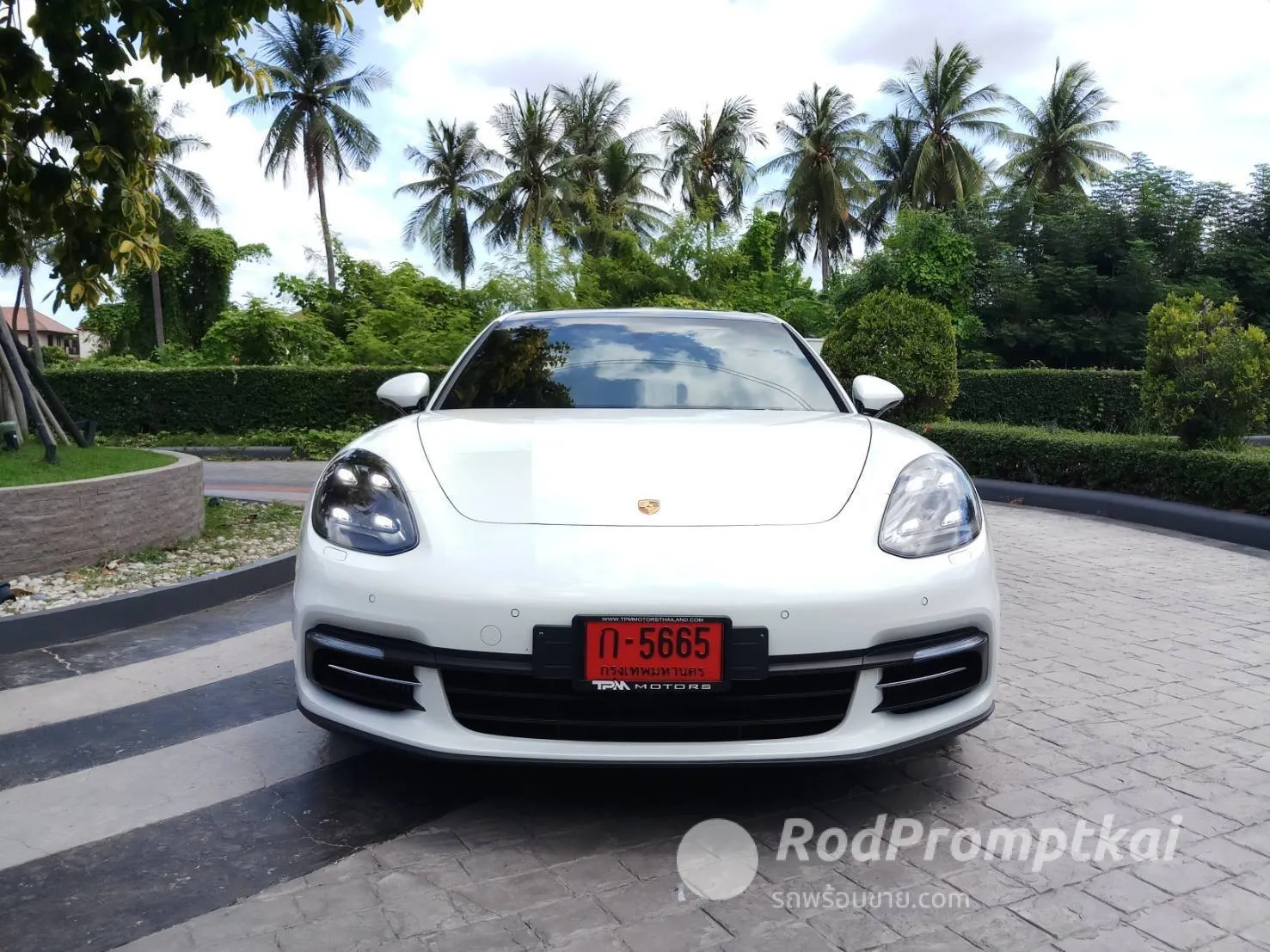 2018-porsche-panamera-29-4-e-hybrid-executive-4wd-bangkok-73782412