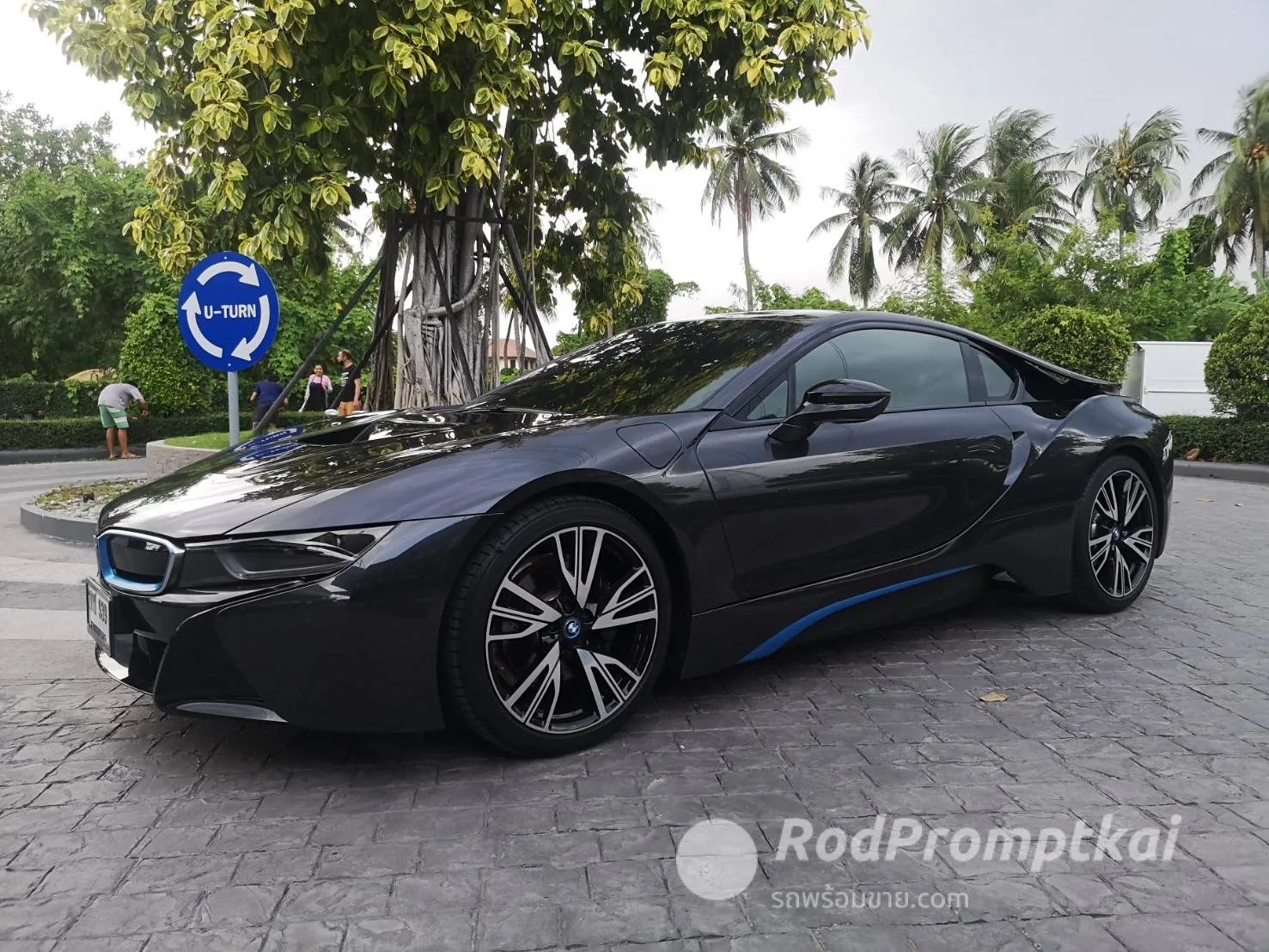 2015-bmw-i8-15-hybrid-bangkok-74121676