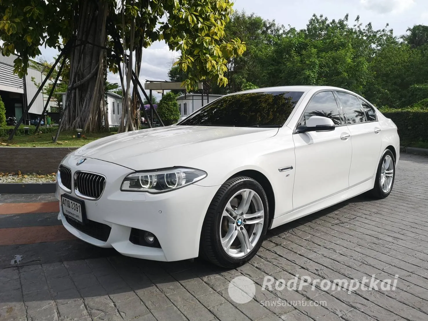 2015-bmw-series-5-525d-m-sport-bangkok-75807849