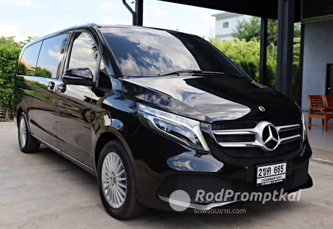 2021-mercedez-benz-v-class-v250d-21-avantgarde-premium-bangkok-28742311