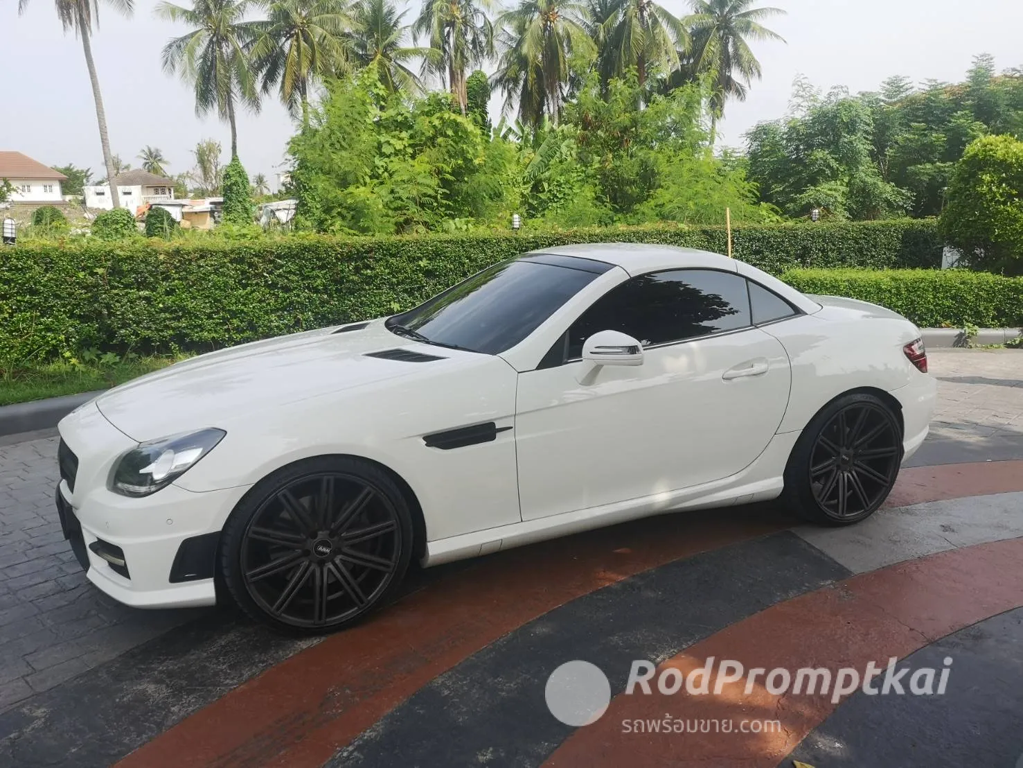 2012-mercedez-benz-slk-class-slk200-18-bangkok-46849941