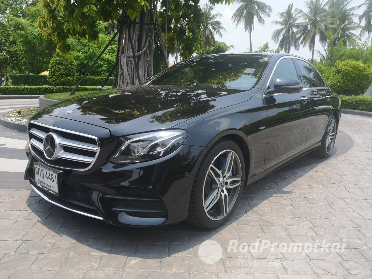 2017-mercedez-benz-e-class-e350e-20-amg-dynamic-bangkok-48762120