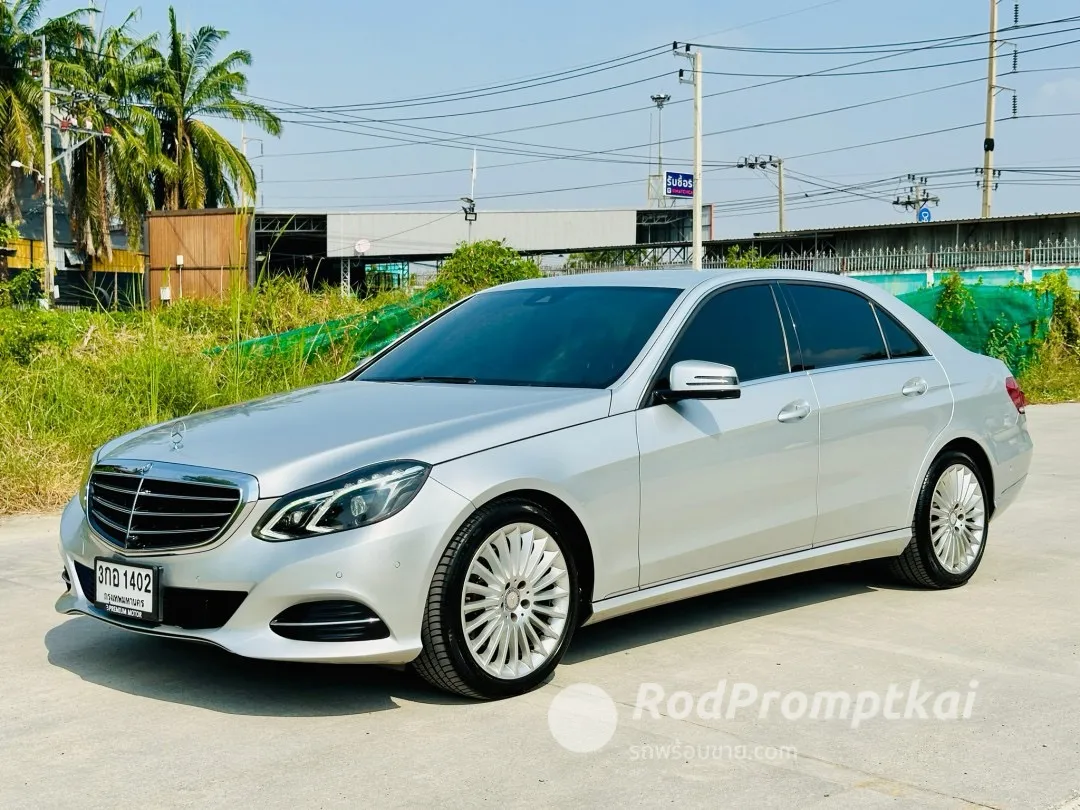 2015-mercedez-benz-e-class-e300-21-bluetec-hybrid-bangkok-96687511