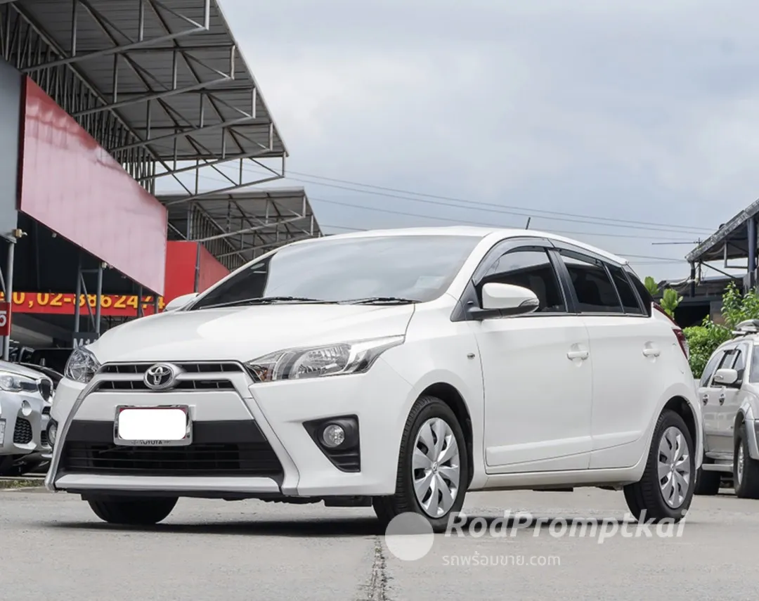 2015-toyota-yaris-12-e-bangkok-21994471