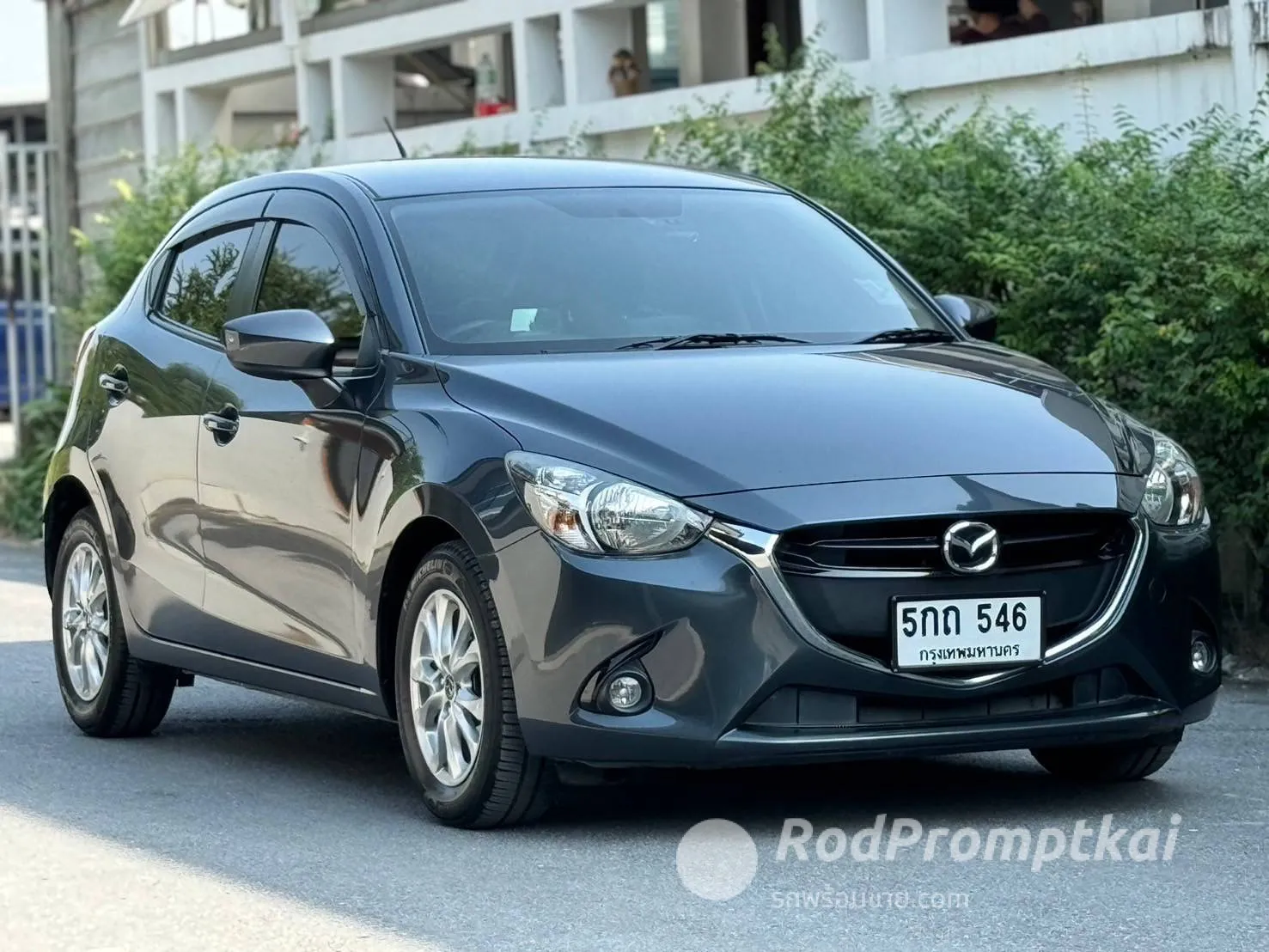 2016-mazda-2-13-standard-bangkok-08786924