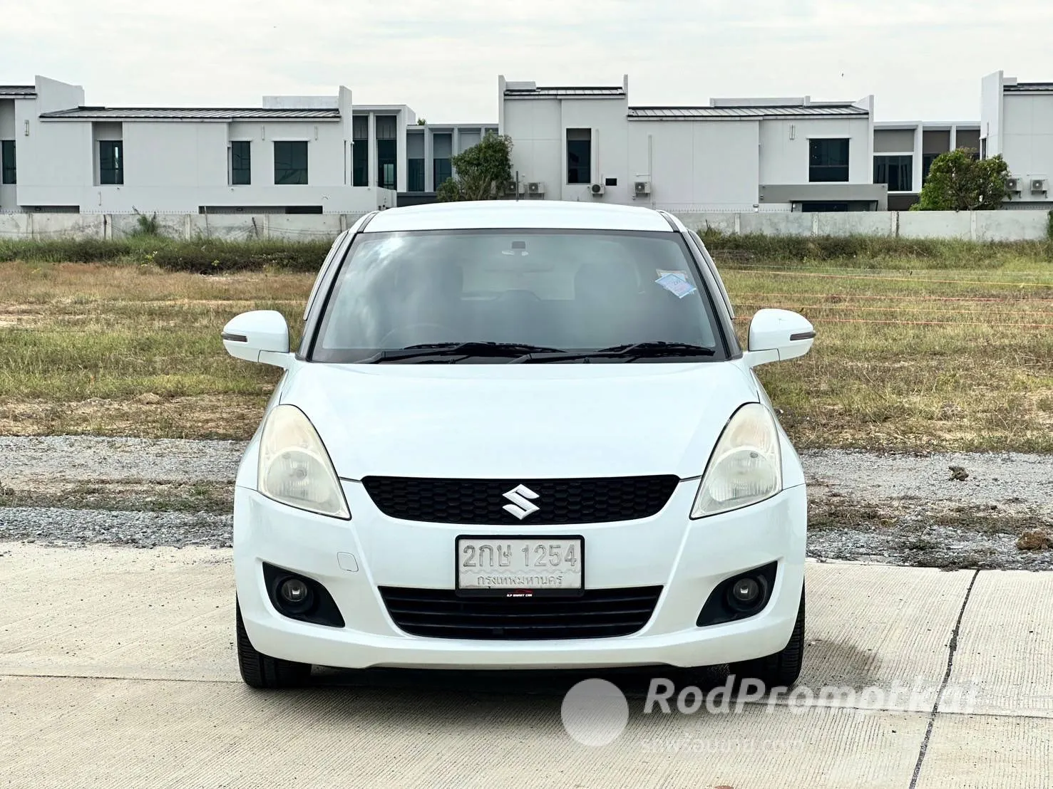 2014-suzuki-swift-12-glx-bangkok-87695202