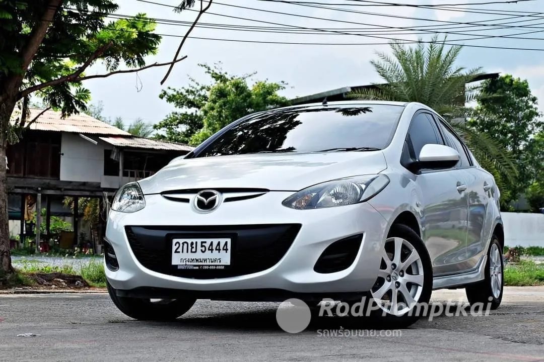 2013-mazda-2-15-elegance-spirit-bangkok-77501561