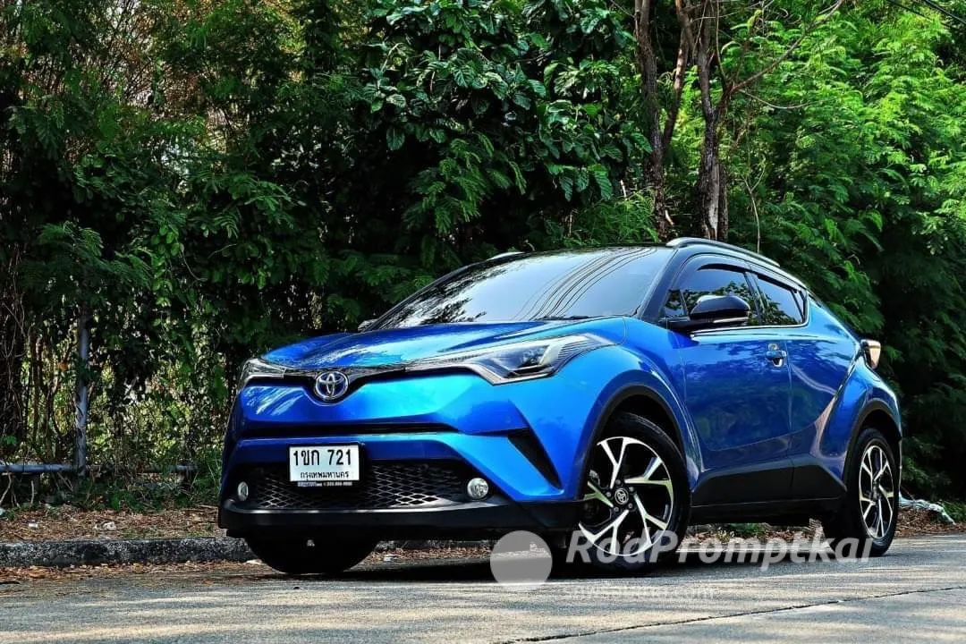 2020-toyota-chr-18-hv-mid-bangkok-78541812