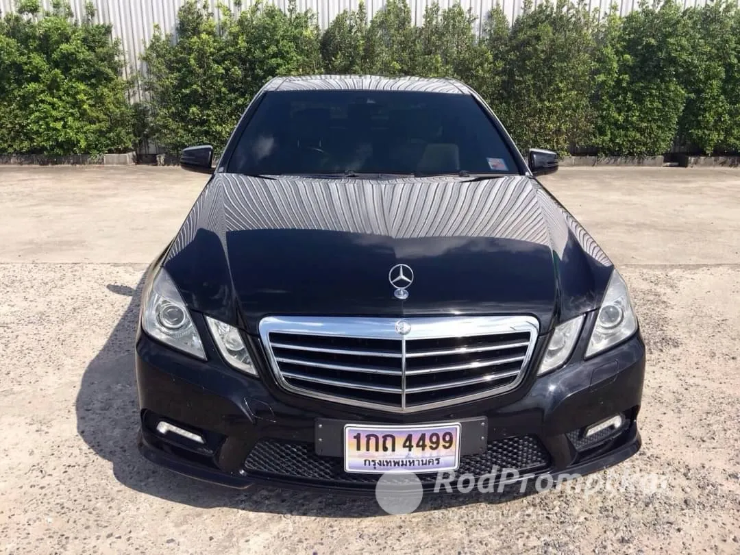 2011-mercedez-benz-e-class-e200-cgi-18-amg-bangkok-63052100