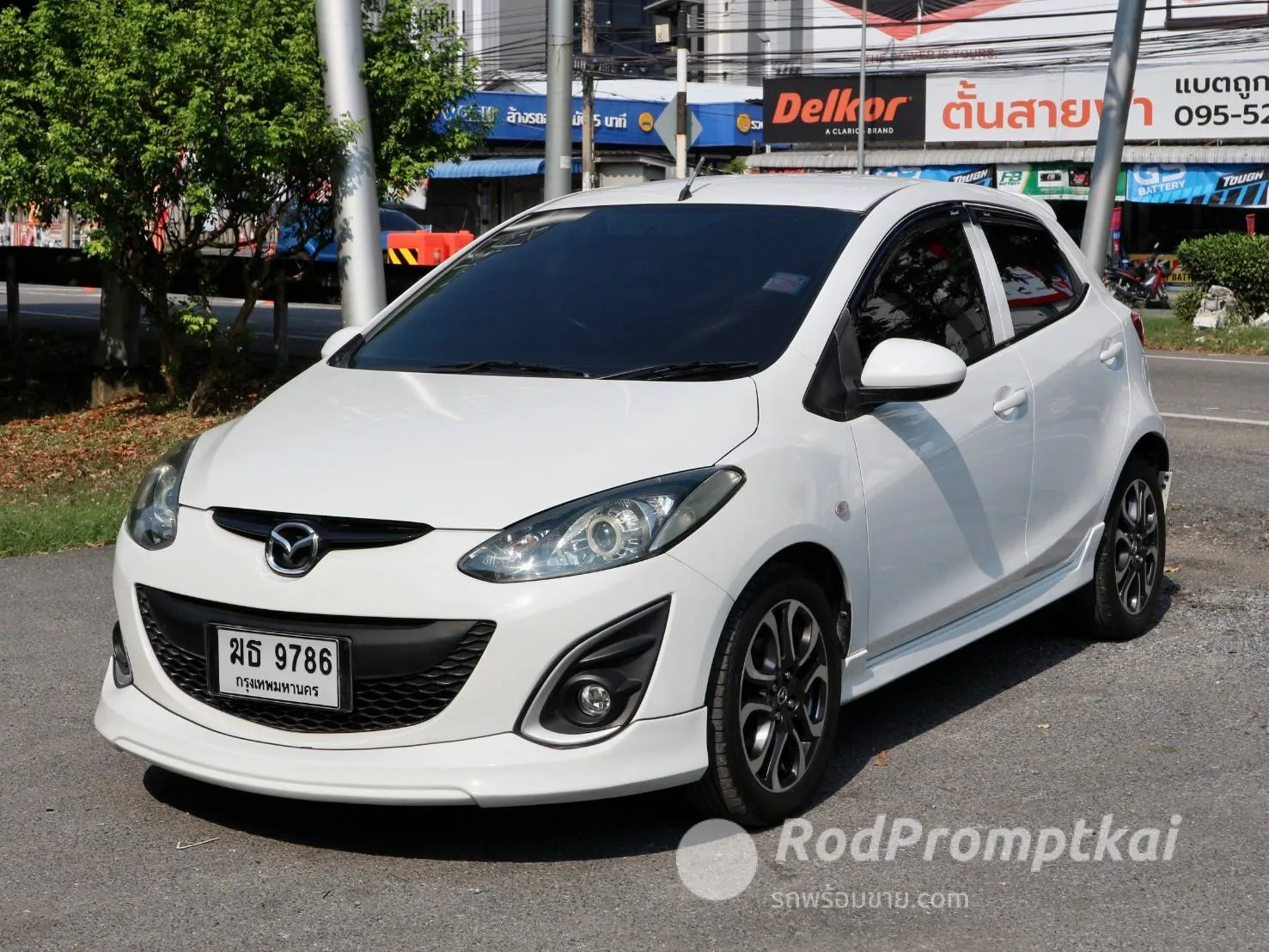 2012-mazda-2-15-s-bangkok-10293553