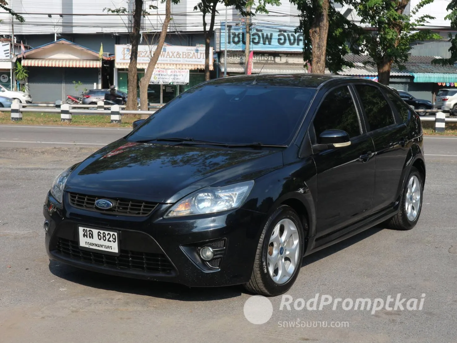 2012-ford-focus-20-sport-bangkok-45540230