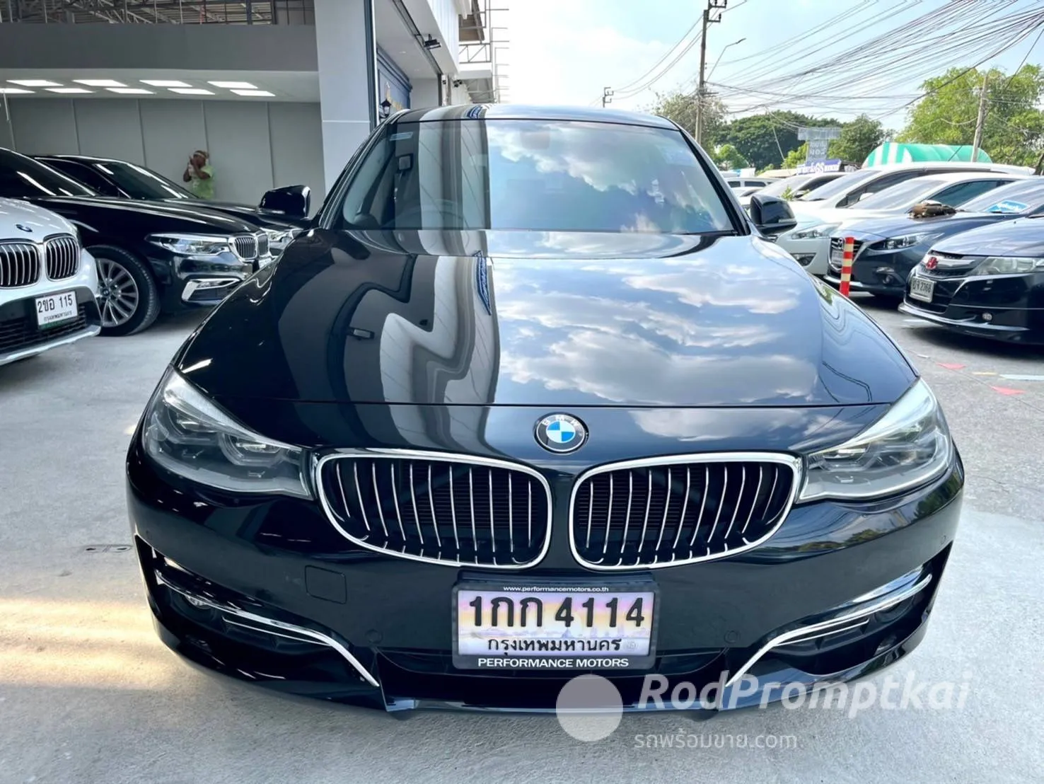 2019-bmw-series-3-320d-luxury-bangkok-98752958