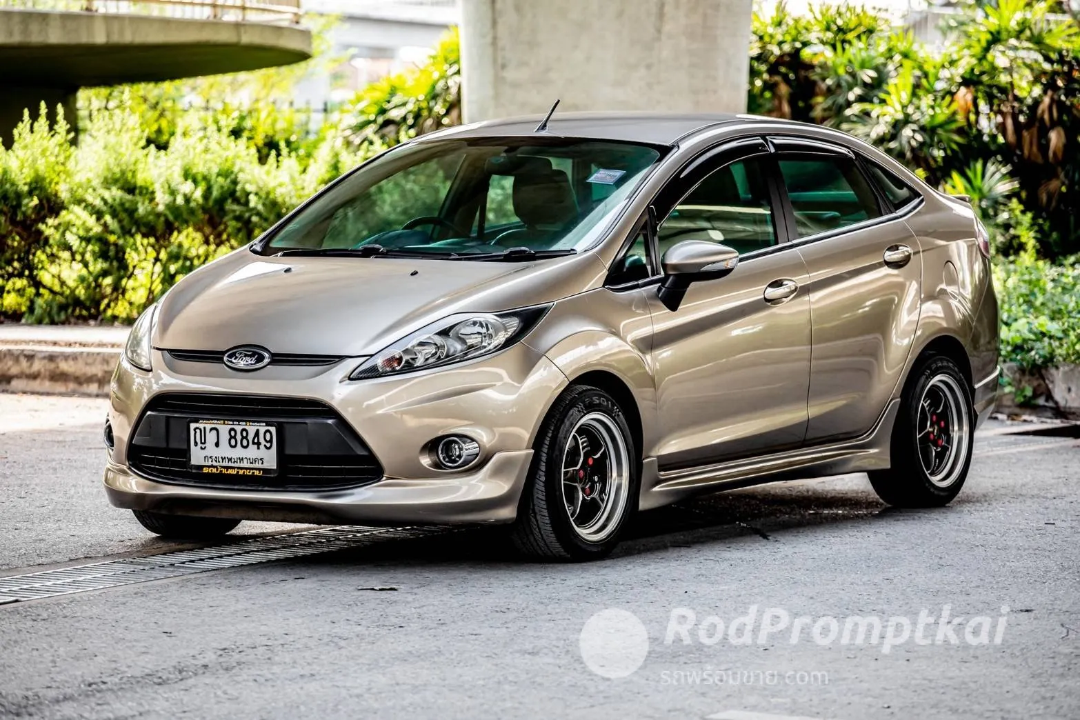 2011-ford-fiesta-16-sport-bangkok-35300836