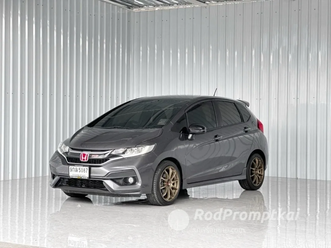 2020-honda-jazz-15-i-vtec-rs-bangkok-honda-jazz-15-rs-plus-at-86050323